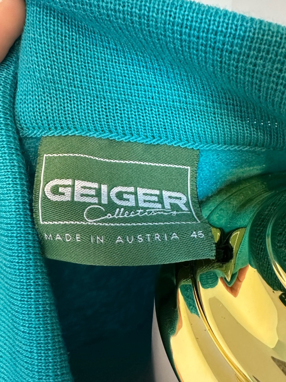 Vintage Geiger 100% Wool Cardigan - Picture 4 of 6